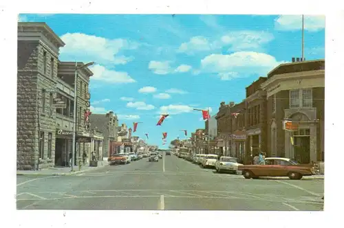 FORT MACLEDO, Main Street, Oldtimer