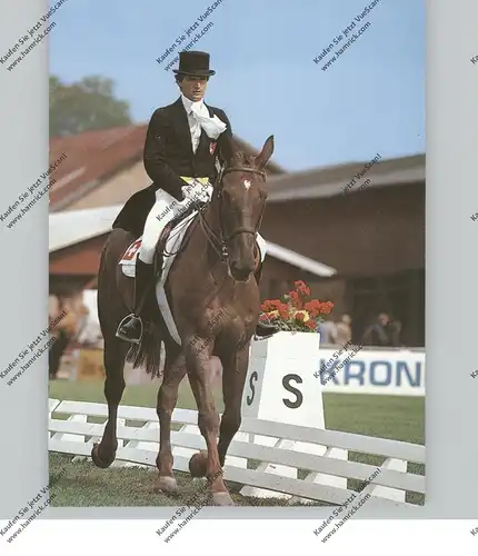 PFERDESPORT - DRESSUR