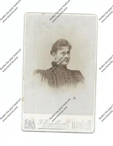 8580 BAYREUTH, Hartphoto / CDV, Porträt einer jungen Frau, Photograph G. Engelbrecht