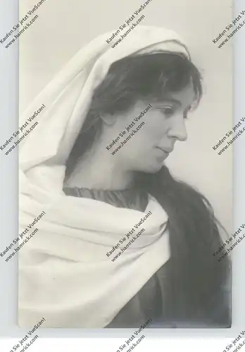 8103 OBERAMMERGAU, Passionsspiele 1910, Maria (Ottilie Zwick), rücks. Klebereste
