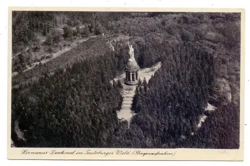 4930 DETMOLD - HIDDESEN, Hermanns-Denkmal, Luftaufnahme, 1941, Druckstellen