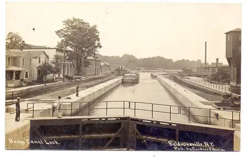 USA - NEW YORK - BALDWINSVILLE, Barqe Canal Lock, Erie Canal, Photo-AK, 1910
