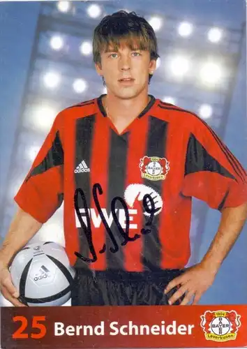 FUSSBALL - BAYER LEVERKUSEN - BERND SCHNEIDER - Autogramm