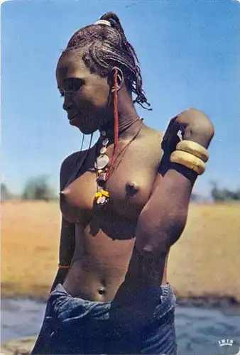 VÖLKERKUNDE / Ethnic - Belle Africaine