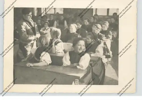 SCHULE / School, Dorfschule in Tirol