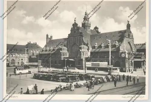 4300 ESSEN, Hauptbahnhof, 30er Jahre, Zeitungs- und Blumenverkäufer, Taxen, Omnibus