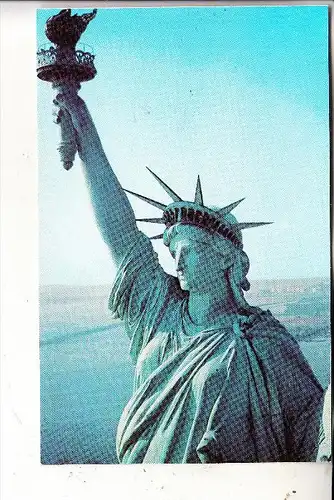 USA - NEW YORK - Statue of Liberty