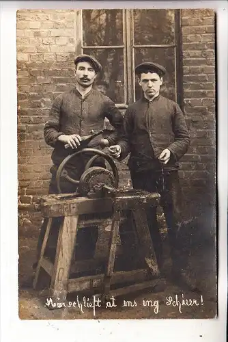 BERUFE - SCHERENSCHLEIFER / Scissors Grinder / Ciseaux Meuleuse / Schaar Slijper / Forbici Grinder / Tijeras Amoladora