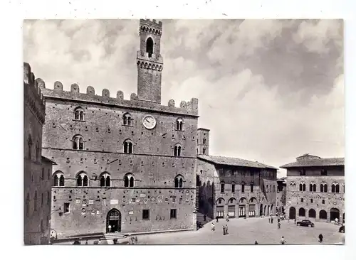 I 56048 VOLTERRA, Piazza del Priori