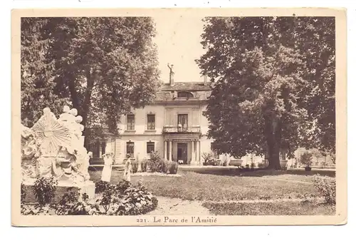 F 92500 RUEIL - MALMAISON, Le Parc de Amitie