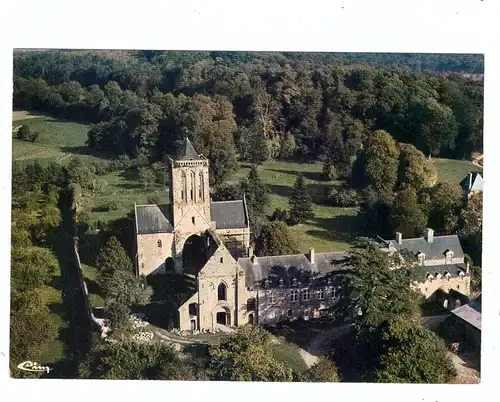 F 50400 GRANVILLE, Abbaye de Lucerne, vue airienne, CIM-Macon