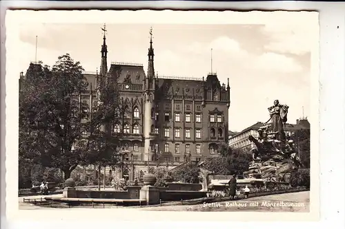 POMMERN - SZCZECIN / STETTIN, Rathaus mit Menzelbrunnen