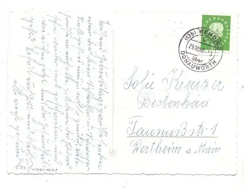 KINDER - Mädchen mit Blumen und Vogel