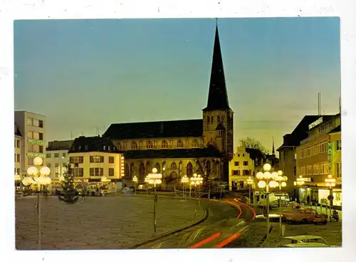 4050 MÖNCHENGLADBACH, Alter Markt in der Abendbeleuchtung