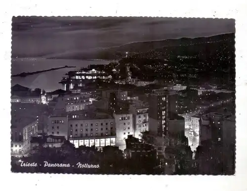 I 34100 TRIESTE, Panorama Notturno