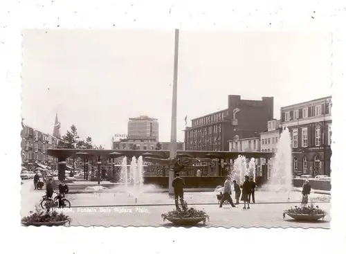 ARNHEM, Fontein Gele Rijders Plein