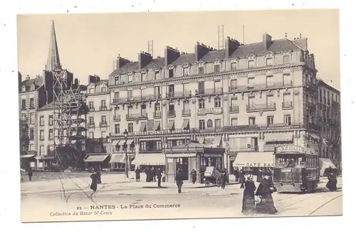 F 44000 NANTES, La Place du Commerce, Tram