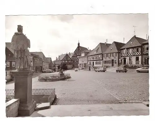 8622 BURGKUNSTADT, Marktplatz, OPEL, FIAT, MERCEDES-BENZ