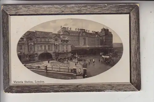 UK - ENGLAND - LONDON - Victoria Station, 1911