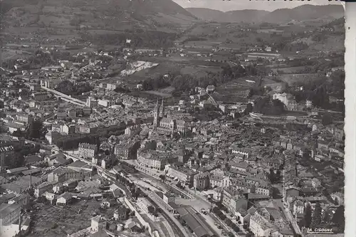 F 38500 VOIRON, Vue generale