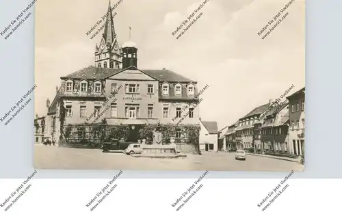 0-7403 LUCKA, Rathaus und Umgebung, Oldtimer, 1964