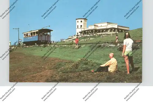 WALES - CLWYD - LLANDUDNO, Train and Great Orme Hotel, Eisenbahn / Tram