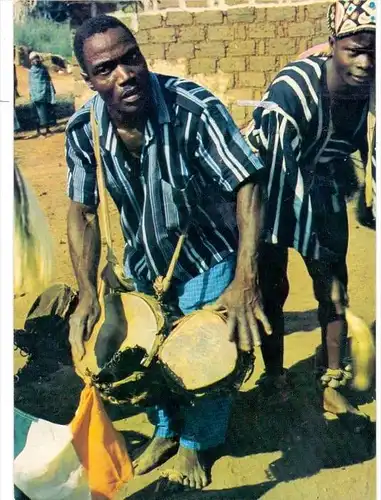 VÖLKERKUNDE / ETHNIC - Cote d´Ivore, Region de MAN, Joueur de  Tam - Tam