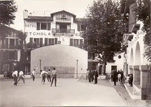 F 64310 ASCAIN, Hotel Etchola, Pelota