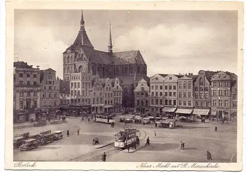 0-2500 ROSTOCK, Neuer Markt, Strassenbahn, kl. Druckstelle