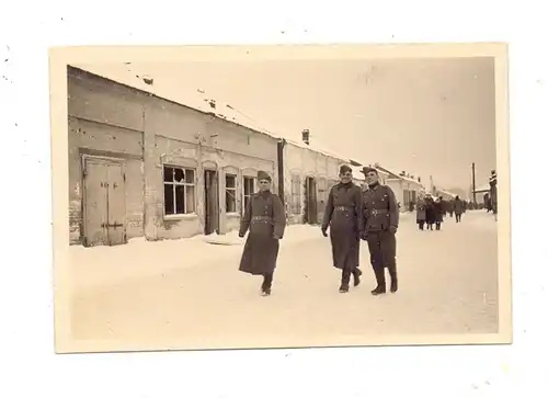 UKRAINE - SLOWJANSK / SLAWJANSK, deutsche Soldaten während des 2.Weltkriegs, Photo 9,2 x 6,1 cm