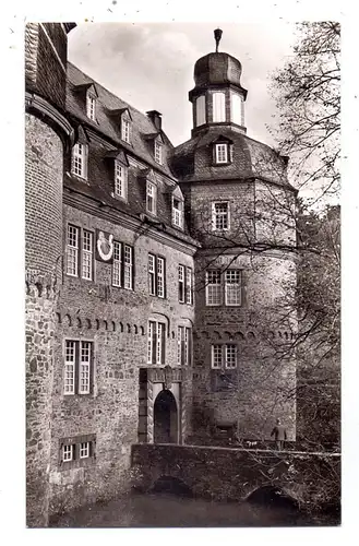 5242 KIRCHEN - FRIESENHAGEN, Schloß Crottorf, Blick auf die Hauptburg