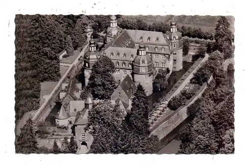 5242 KIRCHEN - FRIESENHAGEN, Schloß Crottorf, Luftaufnahme