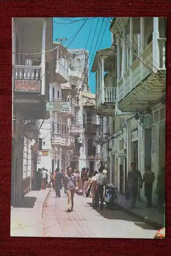 CO CARTAGENA, Los balcones coloniales antigua calle.