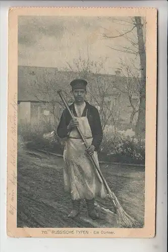RU - RUSSLAND - Russische Typen / Ein Gärtner, Russian types / a gardener, 1917