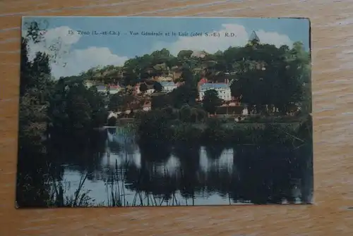 F 41800 TROO; Vue Generale et le Loir