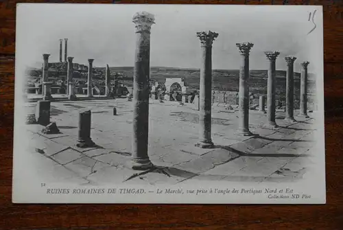 DZ - ALGERIEN - TIMGAD -Ruinenstadt - La Marche, vue prise a l'angle des Portiques Nord et Est