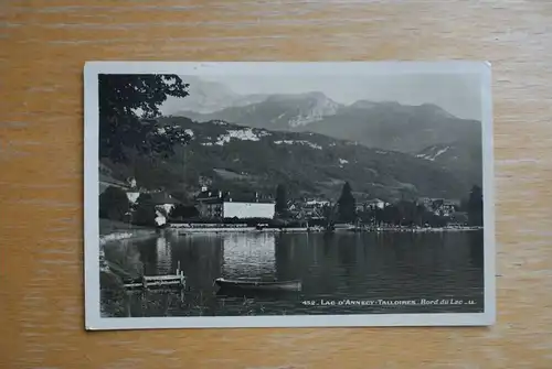 F 74290 TALLOIRES, Bord du Lac