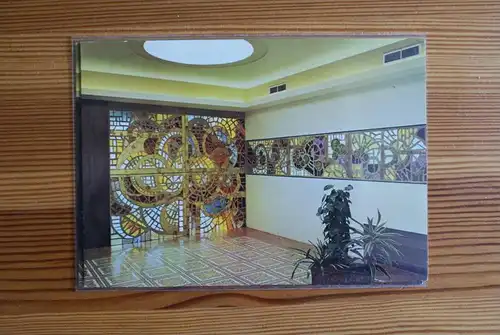 BANK - Geldwesen, Raiffeisenbank Algund - Südtirol, Glasfenster in der Wechselstube