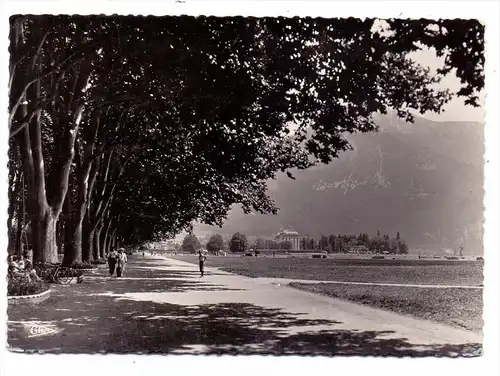 F 74000 ANNECY, Promenade d'Albigny et le lac.