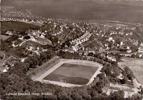 5240 BETZDORF, Fussball - Stadion, Luftaufnahme