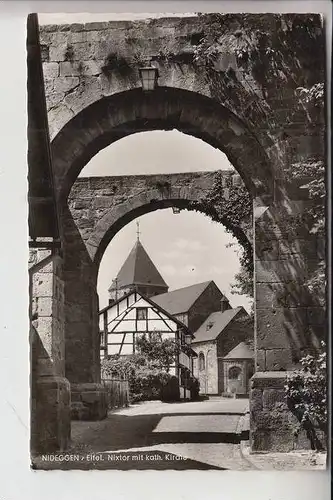 5168 NIDEGGEN, Nixtor mit kath. Kirche 1962