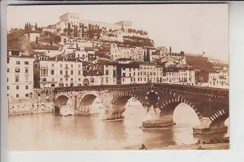 I 37100 VERONA, Ponte della Pietra e Castel S. Pietro