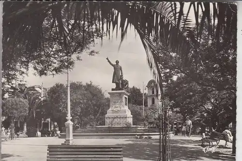 F 66000 PERPIGNAN, Statue e Place Arago 1957