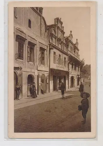 BÖHMEN & MÄHREN - KRUMAU / CESKY KRUMLOV, Strassenpartie, Bushaltestelle, belebte Szene, 1916