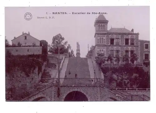 F 44000 NANTES, Escalier de Ste-Anne