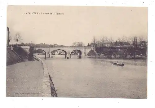 F 44000 NANTES, Le pont de la Tortiere