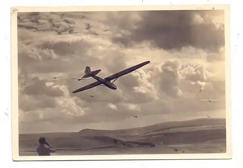 SEGELFLIEGEN - Segelflieger, Wasserkuppe, Geschwadersegeln, vorne "Grunau Baby II"