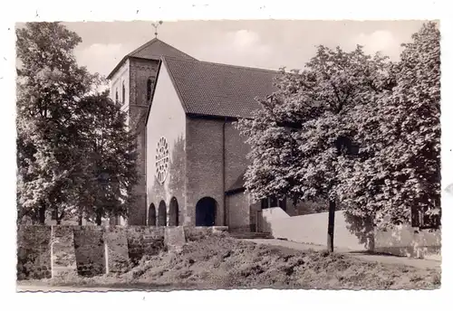 4019 MONHEIM, Kath. Pfarrkirche, rücks. kl. Klebereste