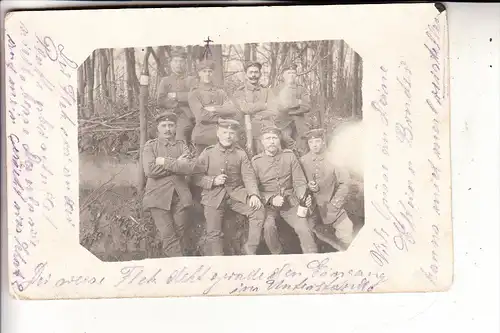 F 59360 POMMEREUIL, Photo-AK Unterstand, 1915, einquartiert im Schloss