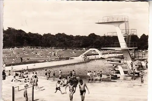 1000 BERLIN - PANKOW, Freibad am Schloßpark, 1962, rücks. kl. Klebereste